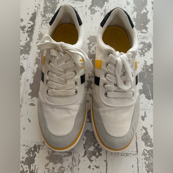 Clubroom M 7.5/ W 9 White Striped Cushioned Noah Round Toe Platform Sneakers - Picture 5 of 6